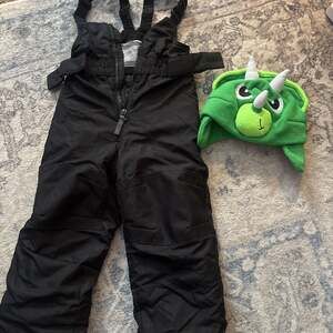 Cherokee Kids Toddler Black Insulated Snow Bib Ski Pants Size 2T